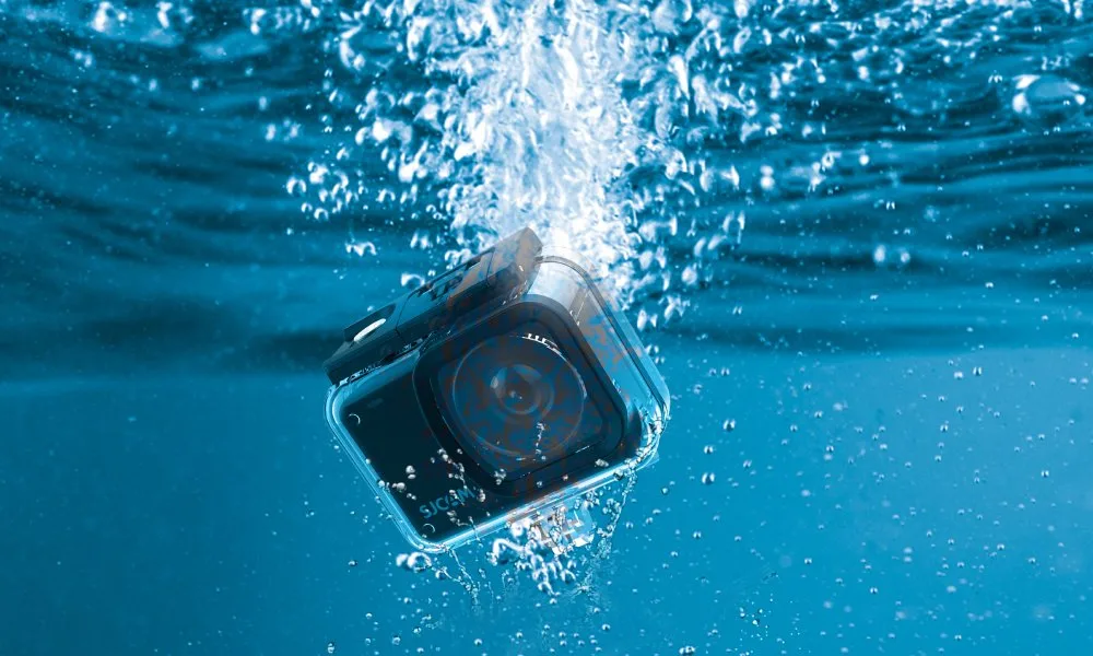 waterproof action camera