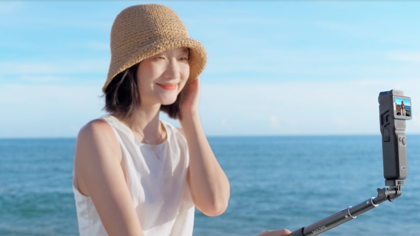 C400 travel action cam