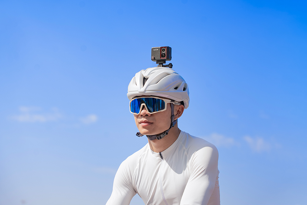 helmet mount action camera for cycling