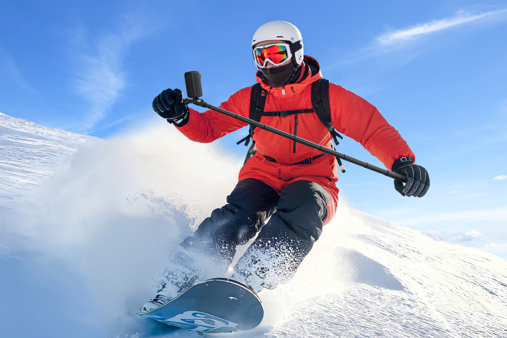 lightweight ski camera c110 plus
